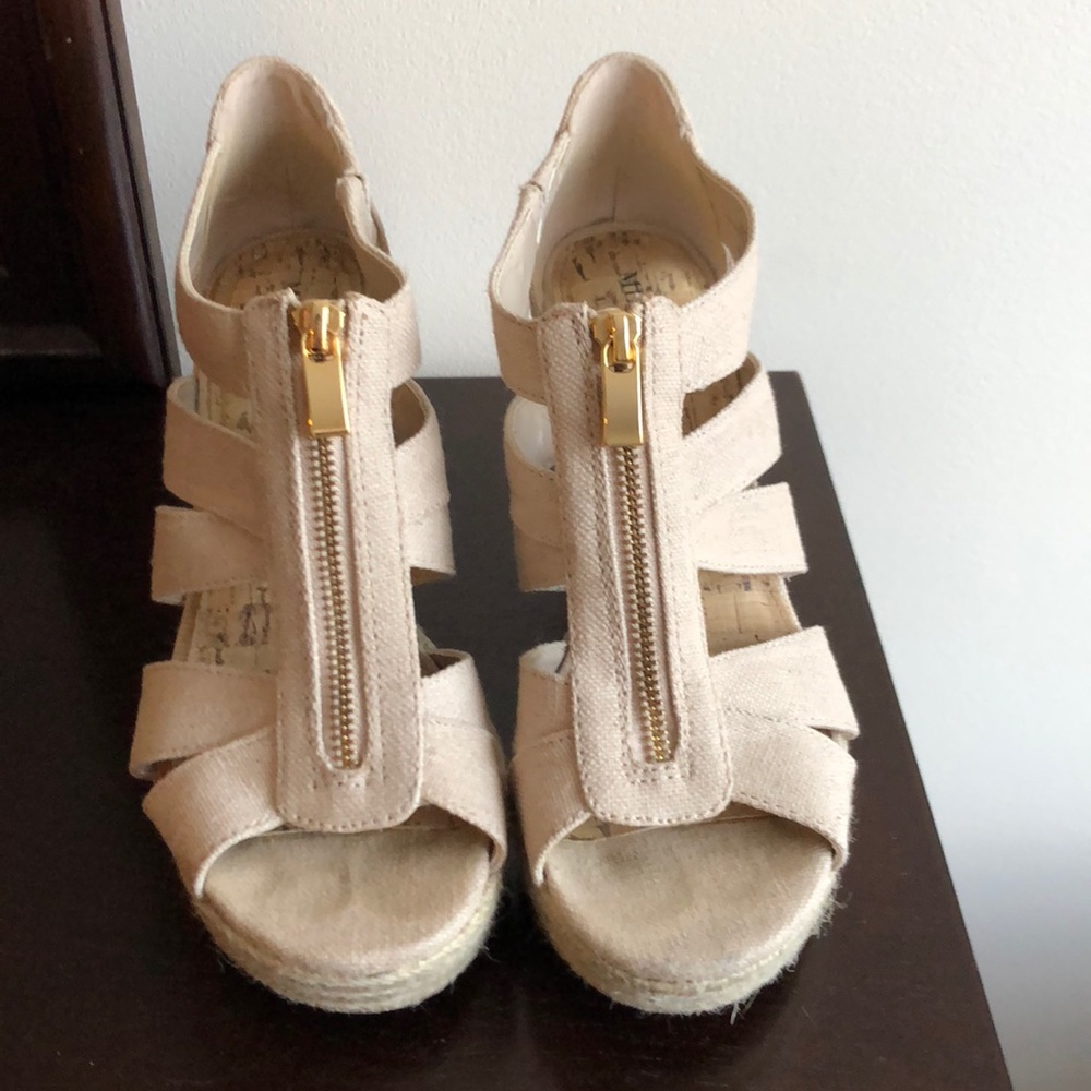 Platform espadrille sandals